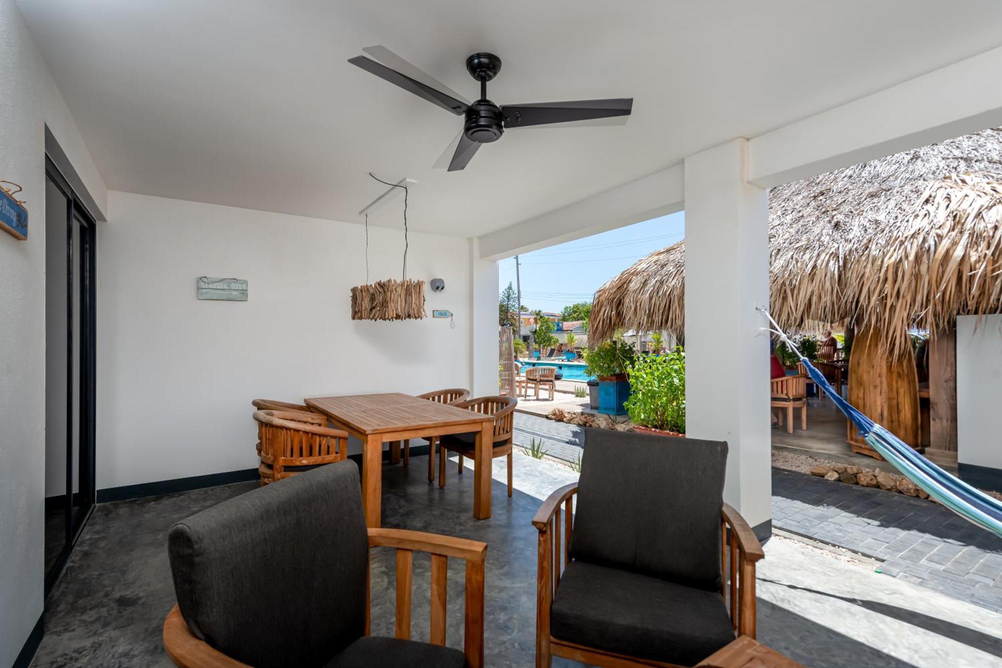 Bloozz Resort Bonaire Кралендейк Экстерьер фото